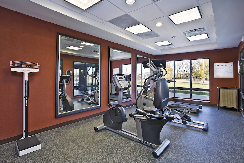 Holiday Inn Express Suites Springfield Dayton Area 26/45