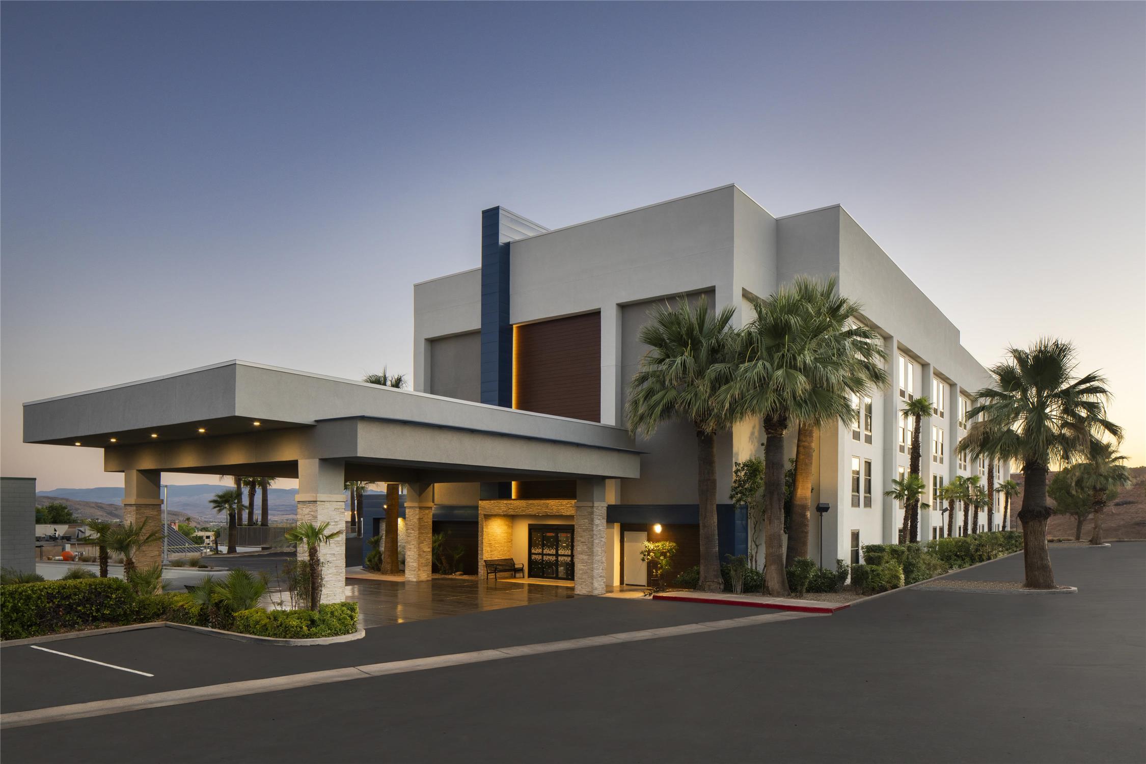 Hampton Inn St. George 4/79