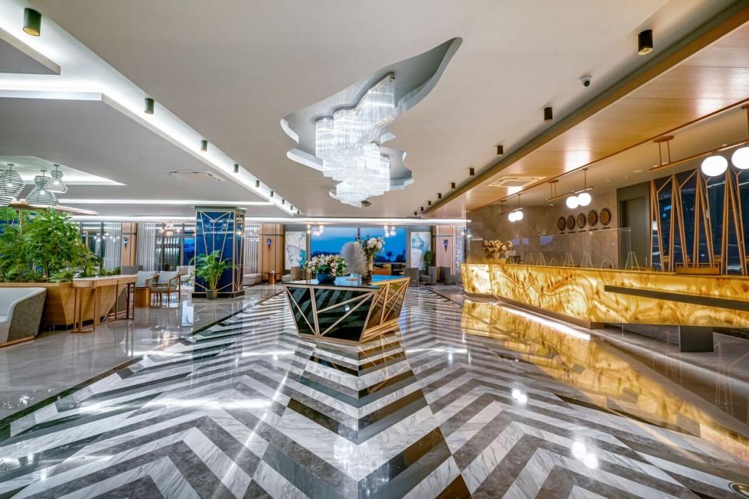 Diamond Deluxe Hotel Spa 12/42
