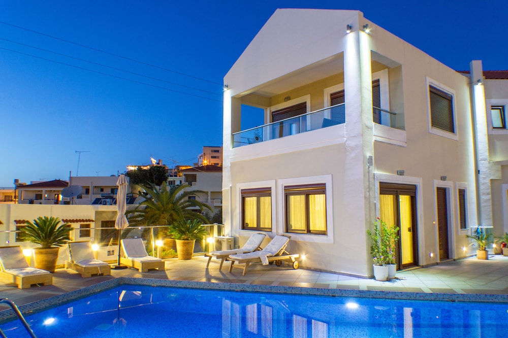 ESTHISIS SUITES CHANIA 6/57