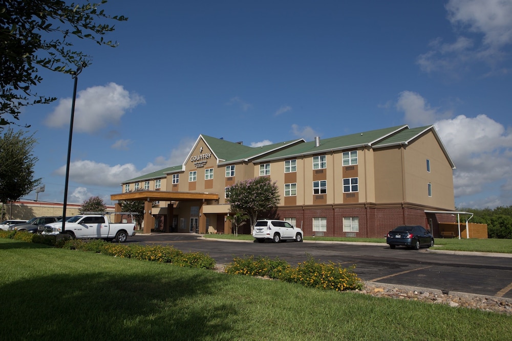 Country Inn & Suites by Radisson Harlingen, TX 5/67