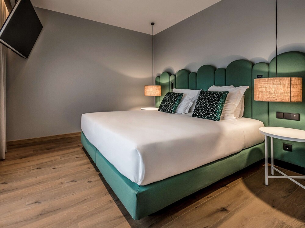 Mercure Lugo Center 3/66