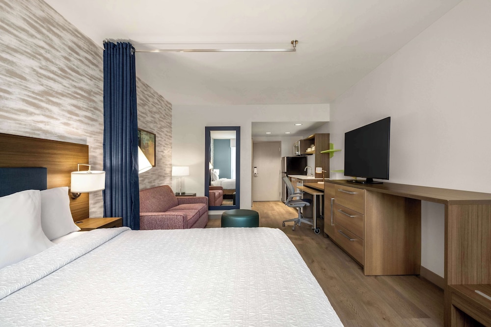BASIC, STUDIO, KING BED, ACCESSIBLE