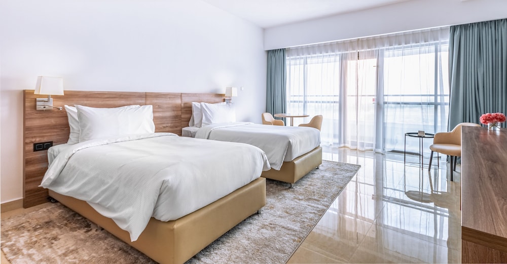 Pyramisa Hotel Apartments 40/67