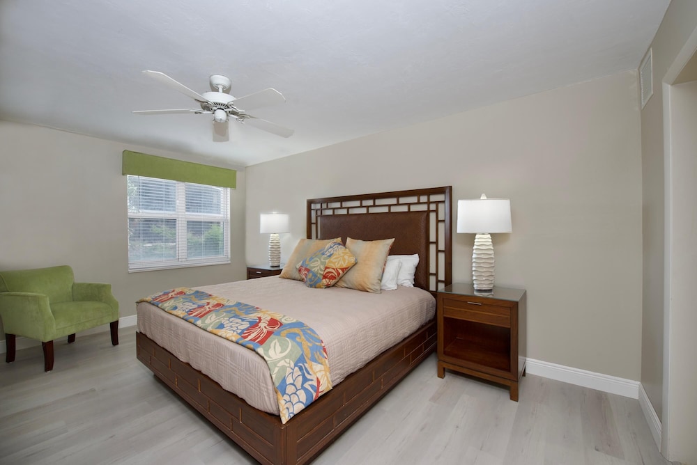GullWing Beach Resort 47/50