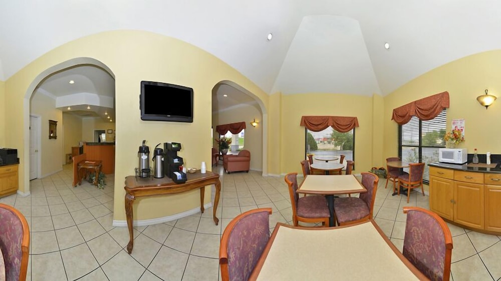 Americas Best Value Inn Hillsboro 22/25
