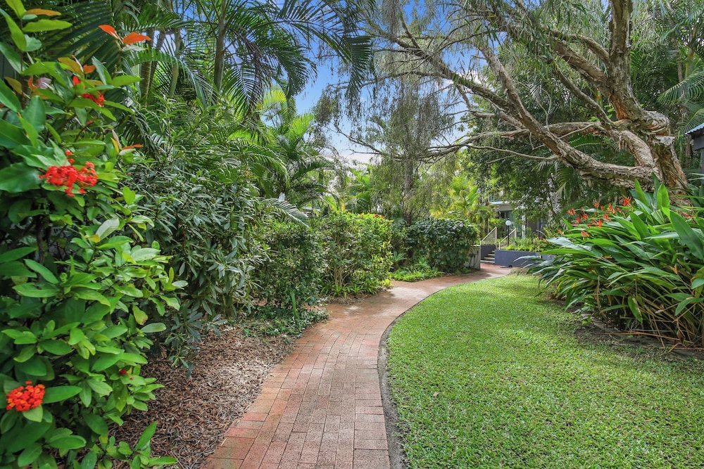 Chez Noosa Resort Motel 36/48
