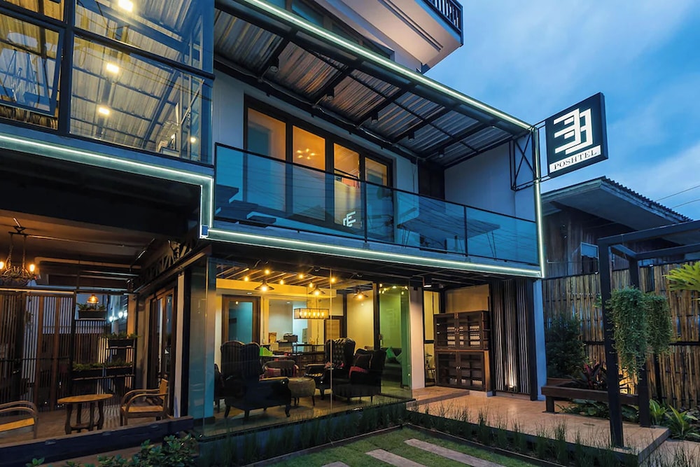 33 Poshtel - Adults Only 3/50
