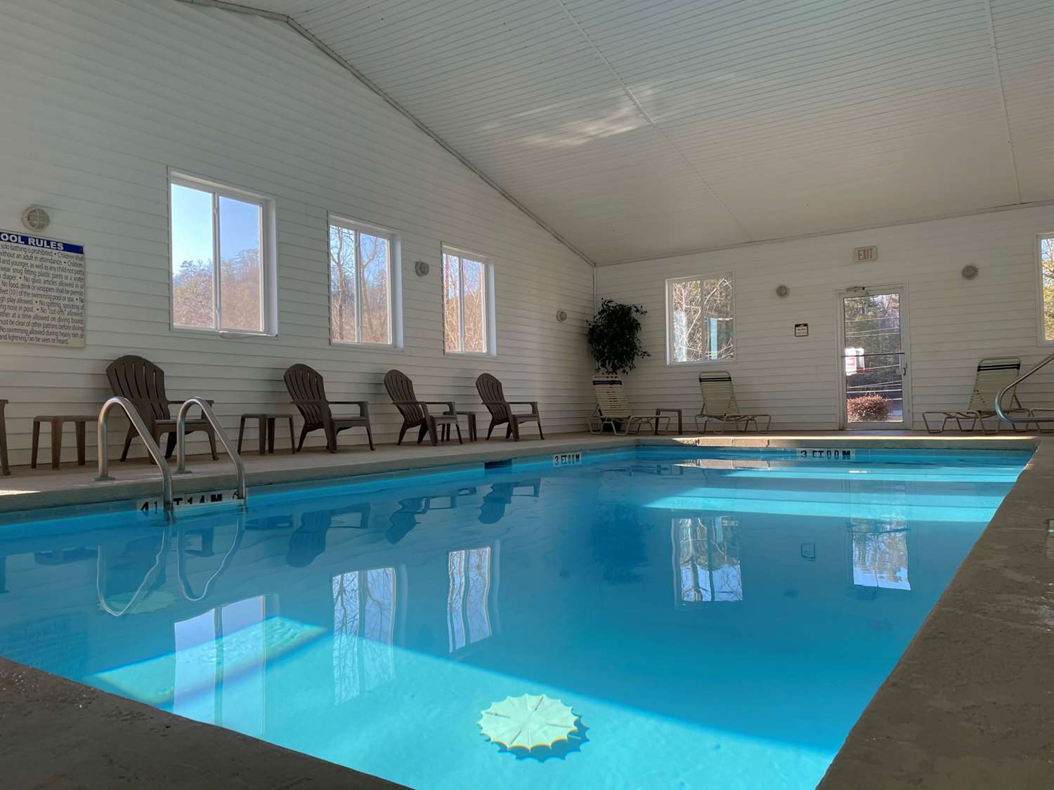 Clarion Pointe - Dillard near Blue Ridge Mountains 15/22