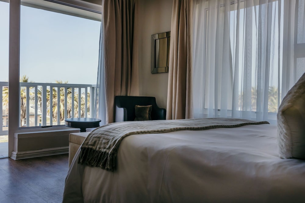 Artemis Hotel Swakopmund 6/38