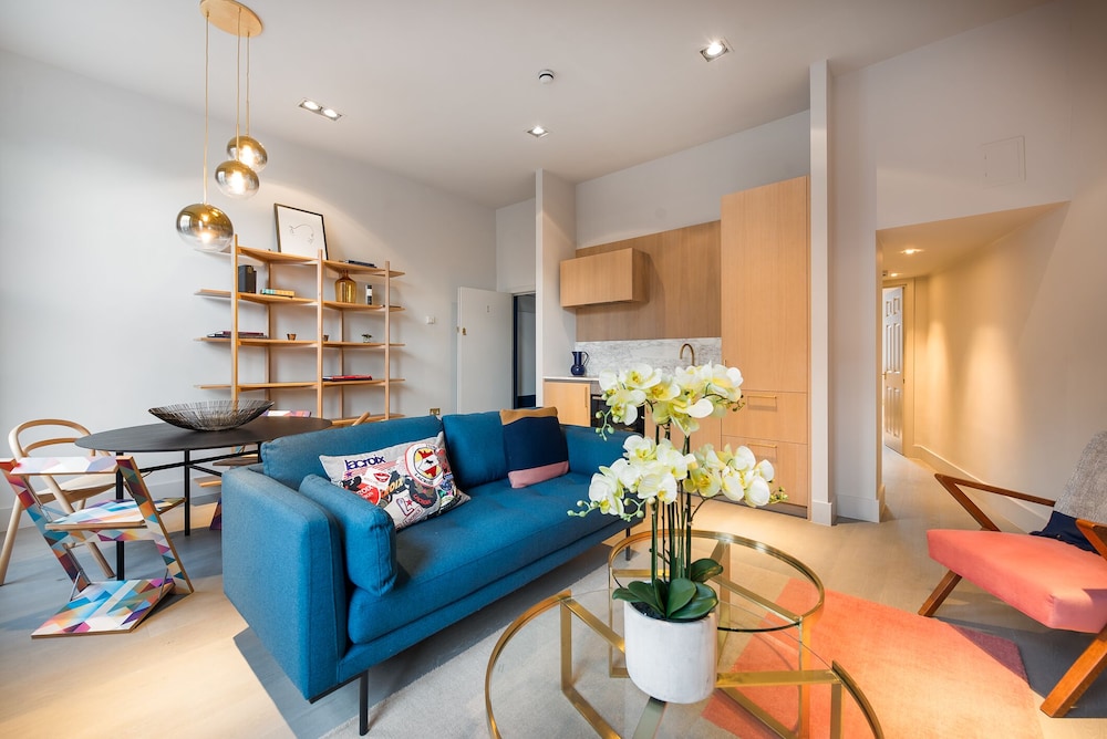 South Kensington by CAPITAL 41/65
