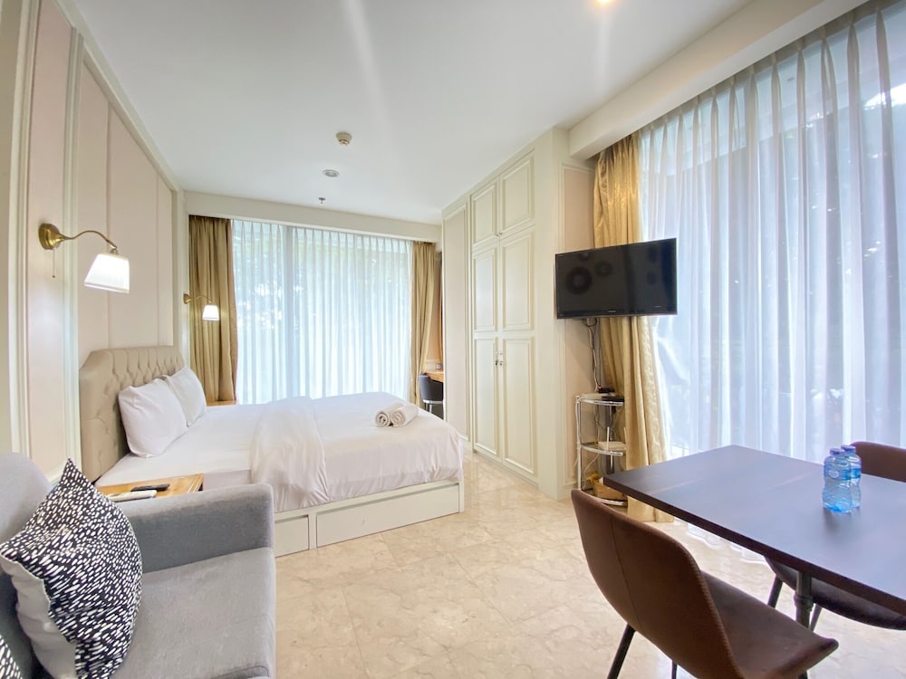 Art Deco Luxury Hotel & Residence 14/39