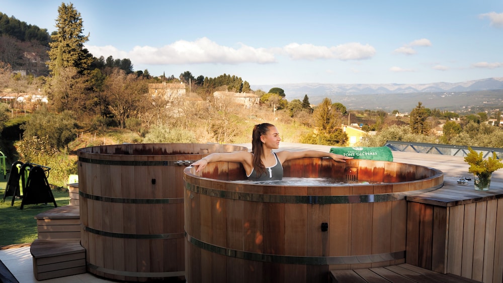 Domaine de la Font des Peres 23/50