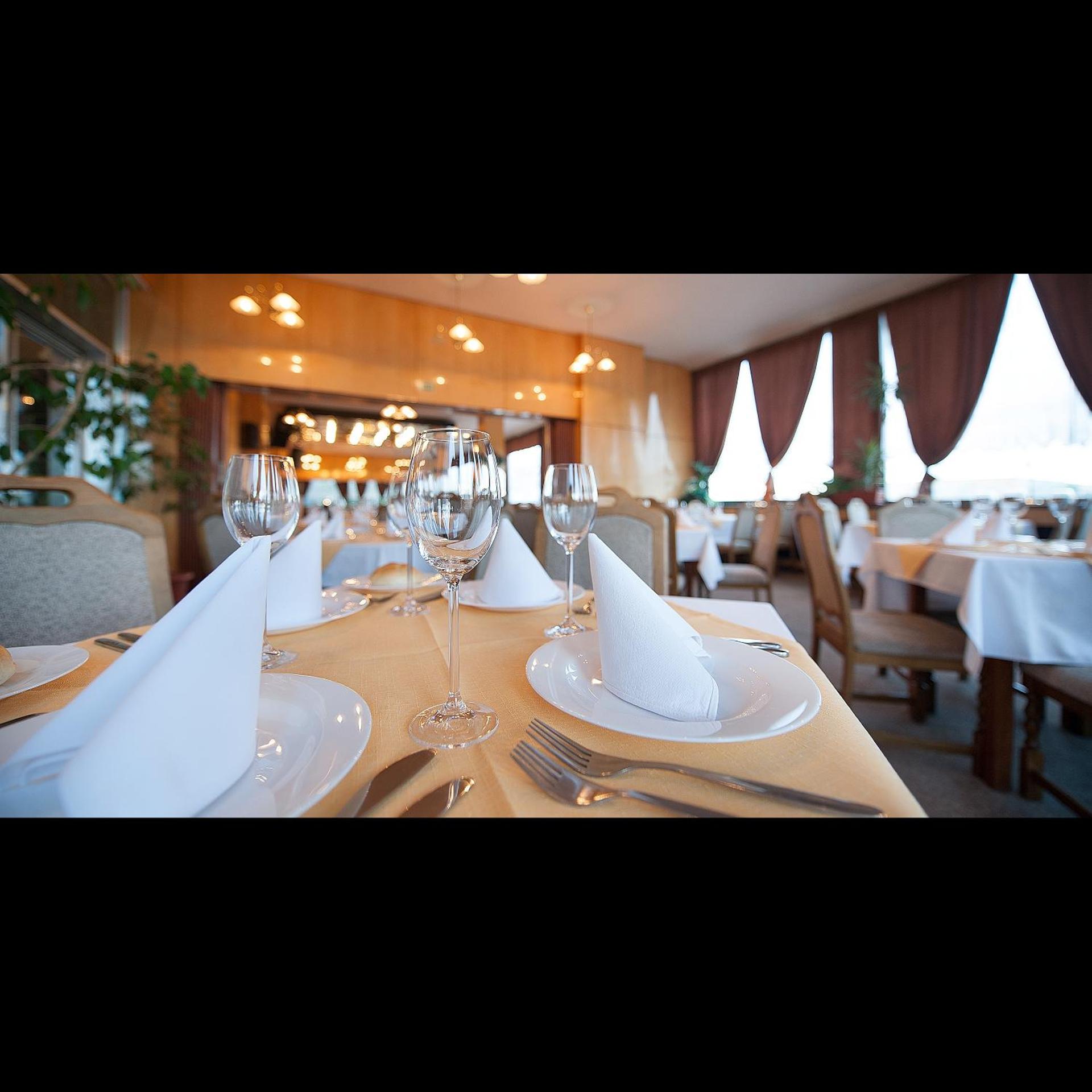 Hotel Kladno 37/50