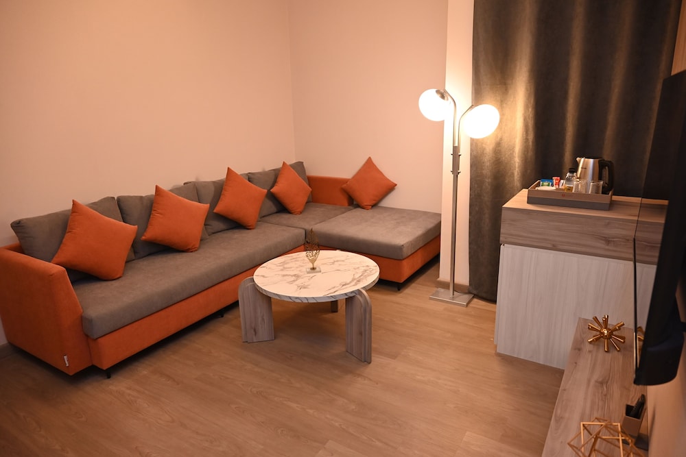 فندق الرياض إن(Riyadh Inn Hotel) 22/32