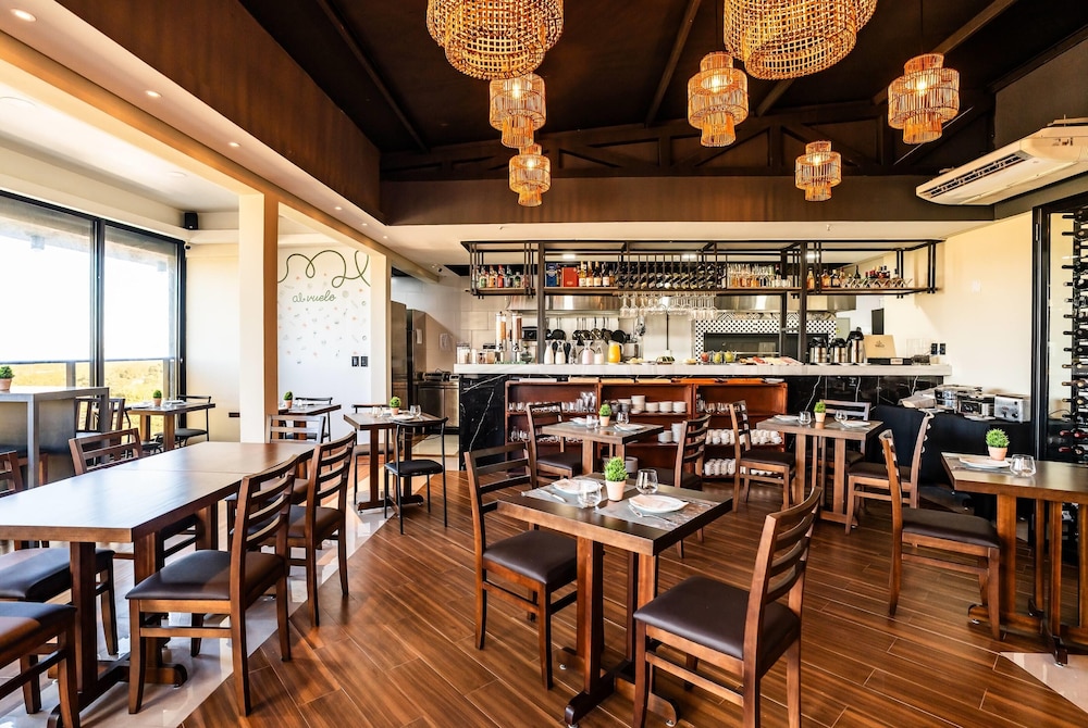 Ramada Suites by Wyndham Asuncion Aeropuerto 44/60