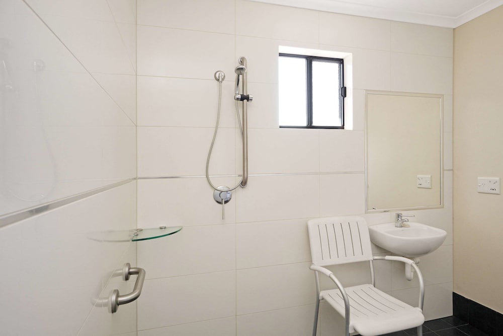 Quality Hotel Darwin Airport 38/38