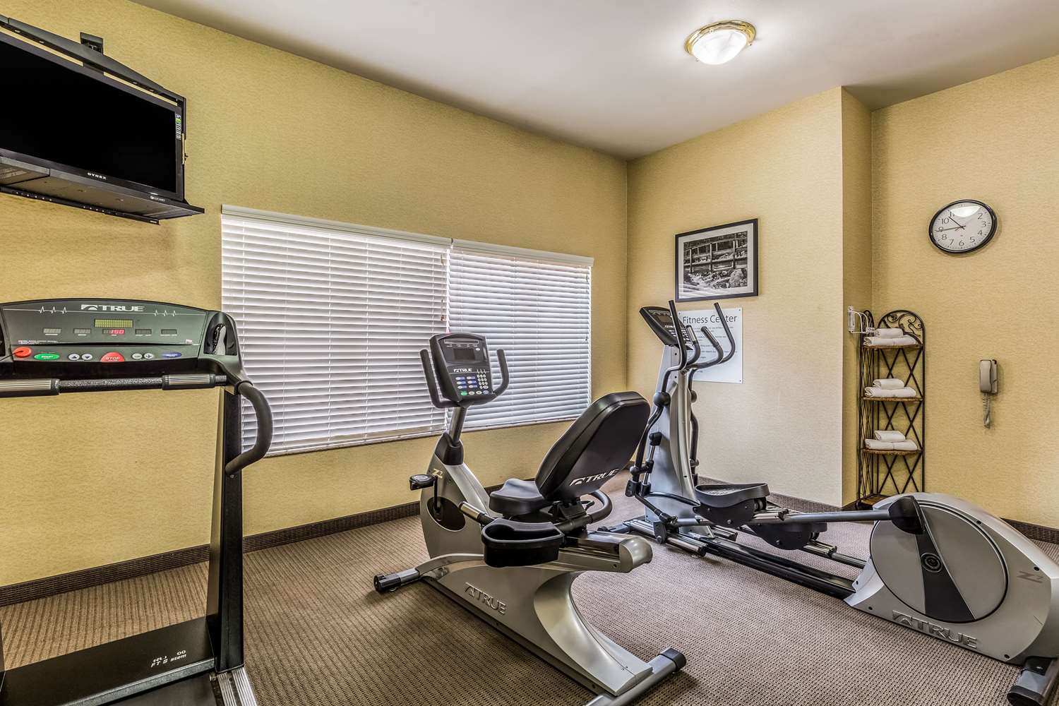 Sleep Inn & Suites Stafford Sugarland 11/23