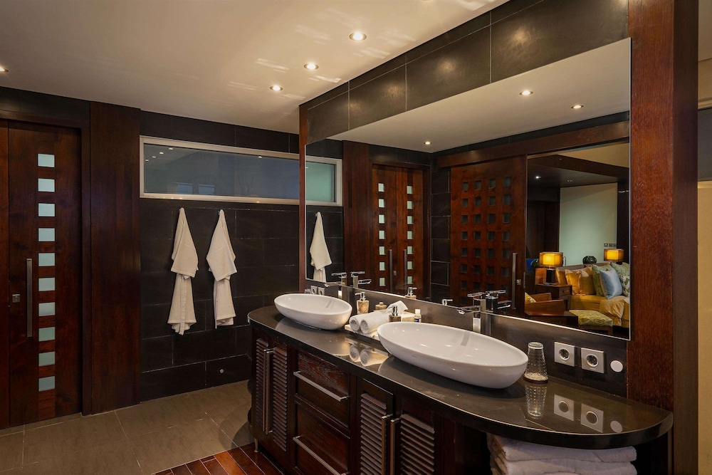 Luxe Villas Bali 48/50