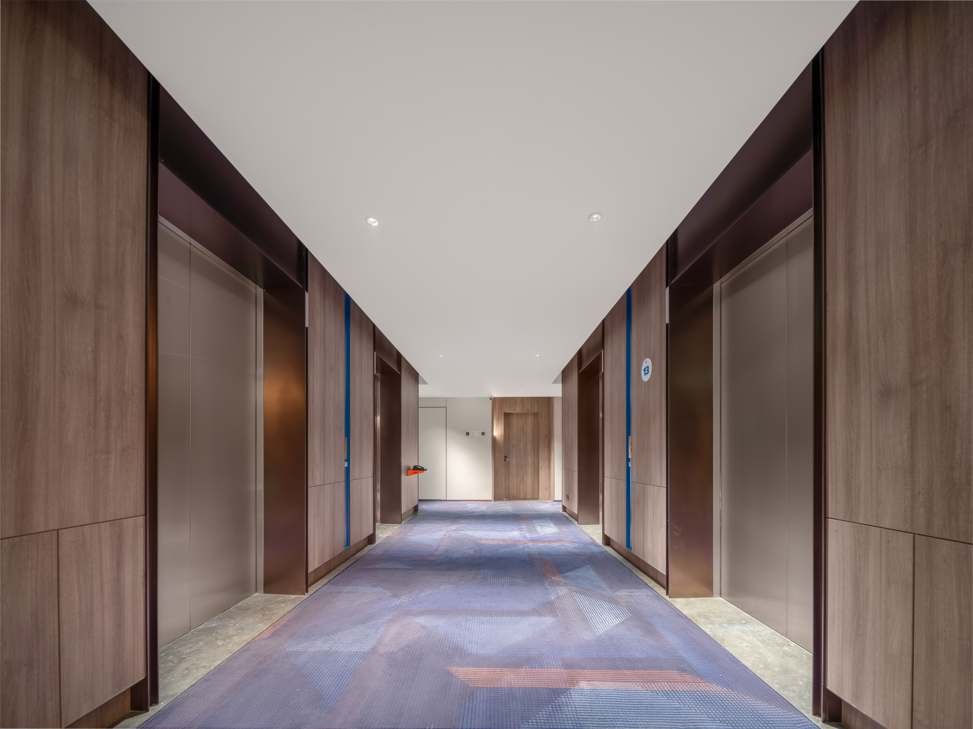 Holiday Inn Express Shenzhen Futian Center 9/63