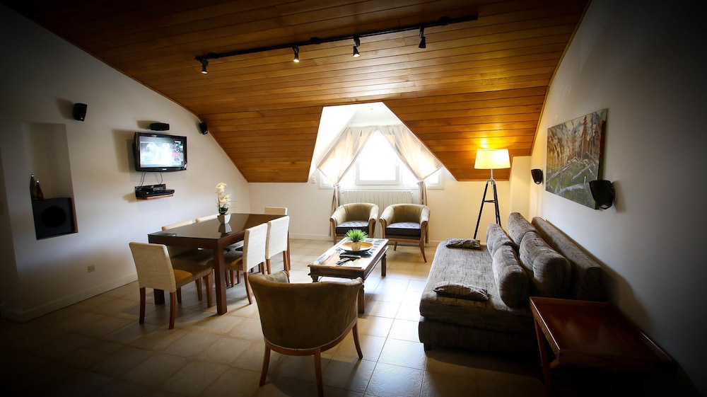 CILENE DEL FARO SUITES AND SPA 57/76