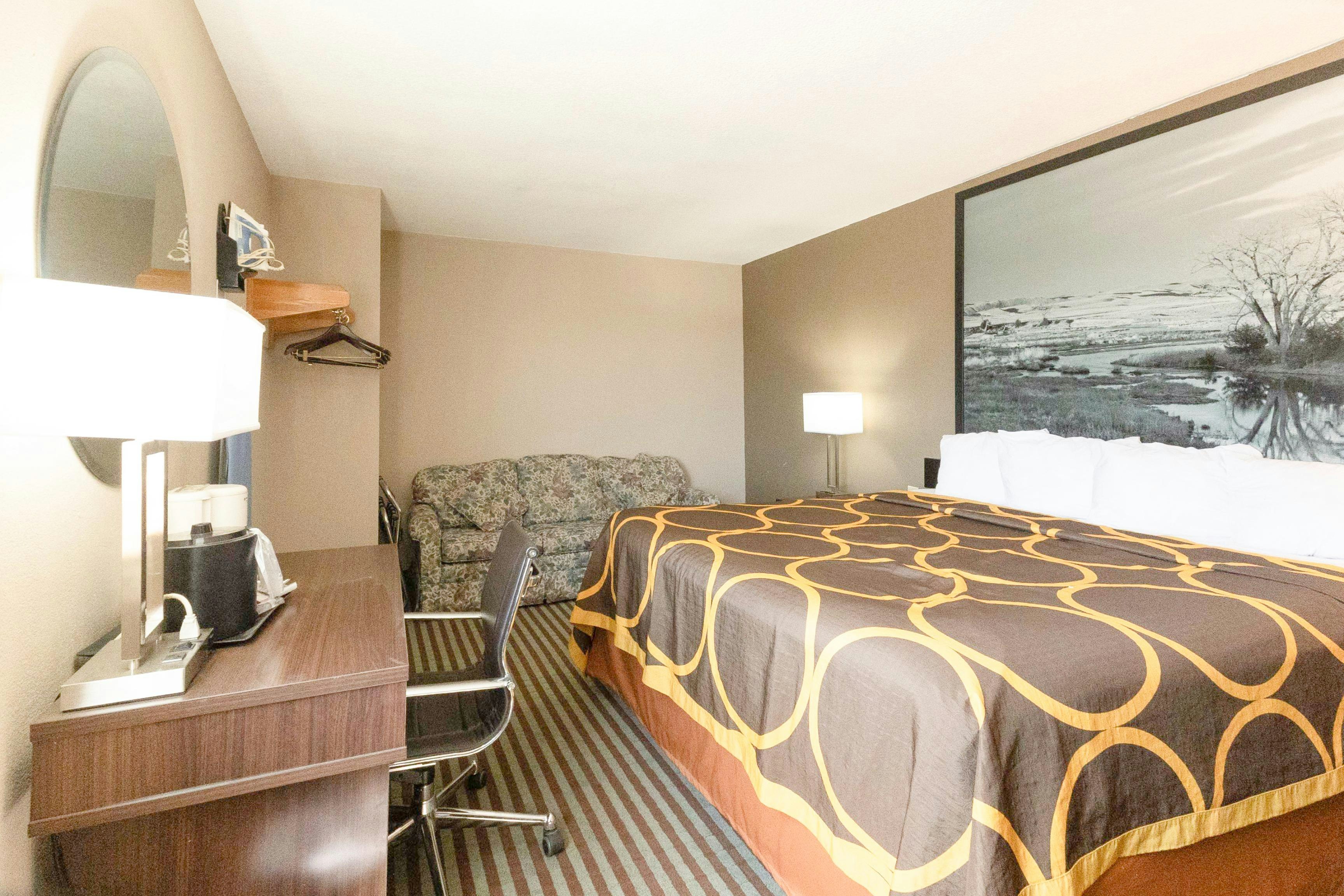 Mid Rest Inn Lexington NE I-80 26/50