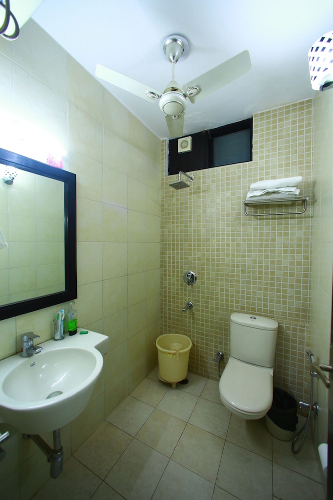 Sundeep Inn 44/46
