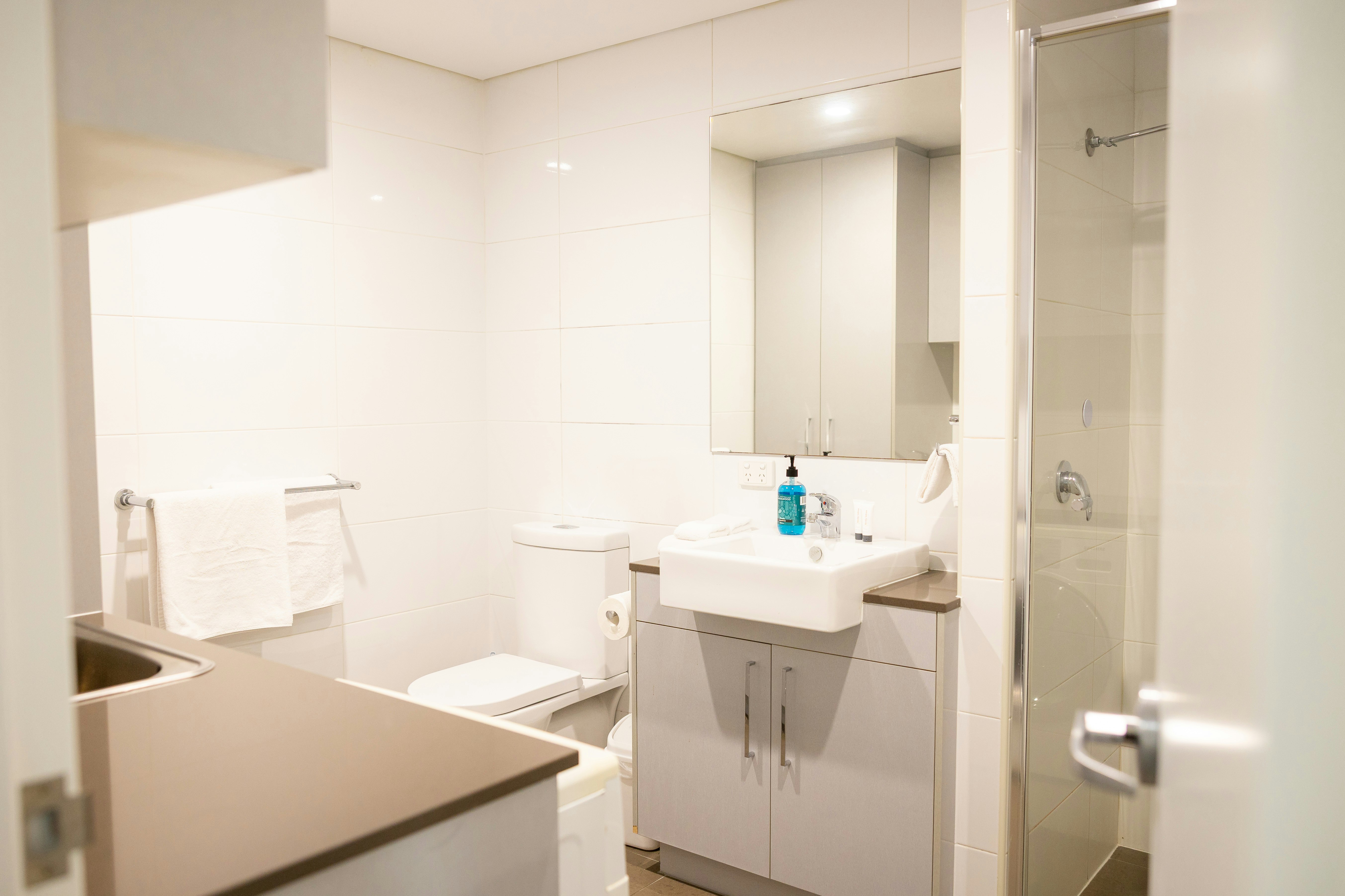 Baileys Serviced Apartments 76/76