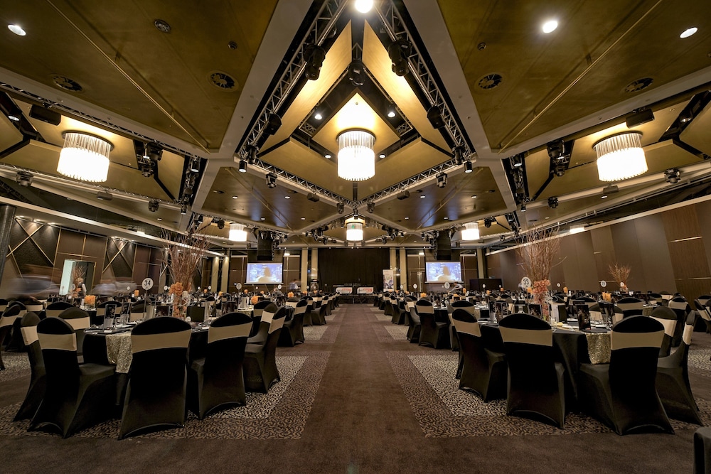 Mercure Sydney Bankstown 39/49