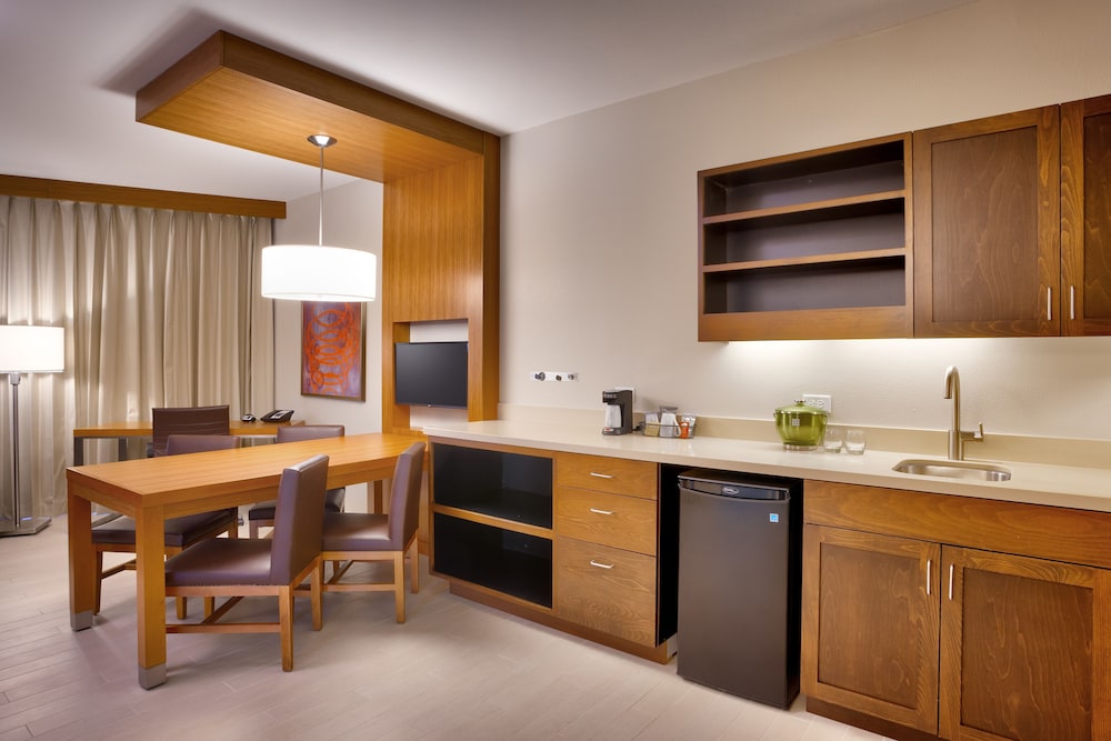 Hyatt Place Emeryville San Fran 31/43