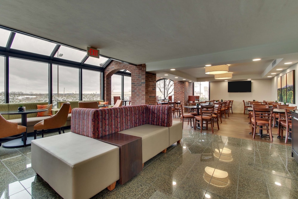 Pear Tree Inn St Louis Arnold 32/46