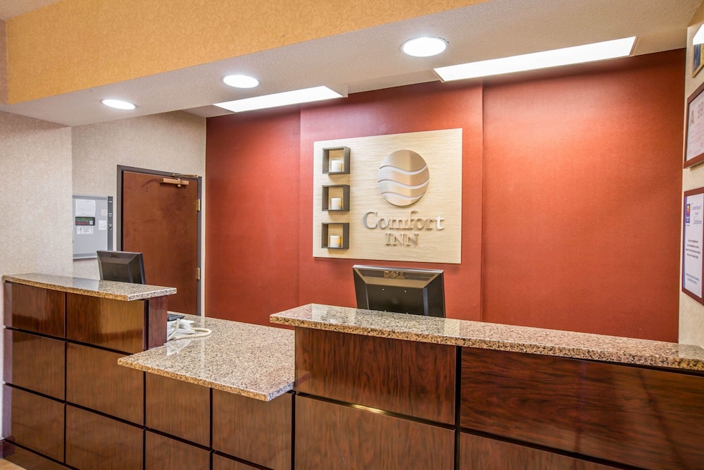 Quality Inn Franklin, NC 5/32
