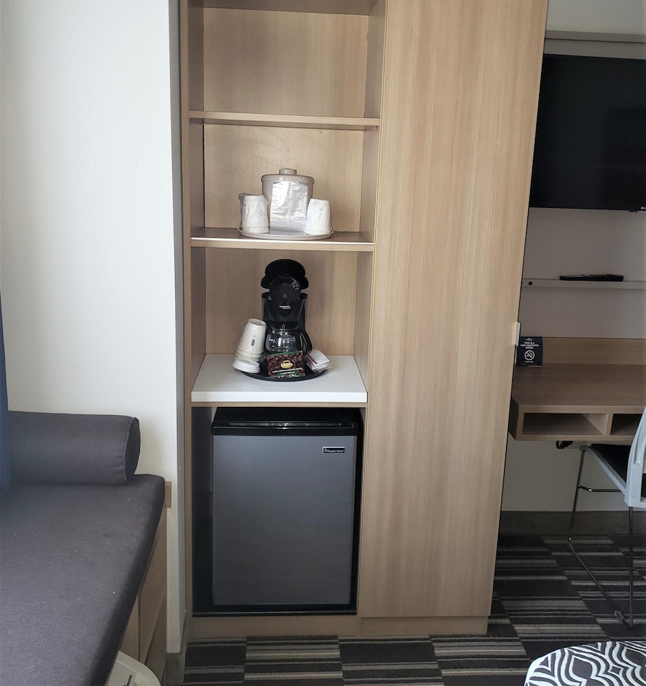 Microtel by Wyndham Penn Yan Finger Lakes Region 11/64