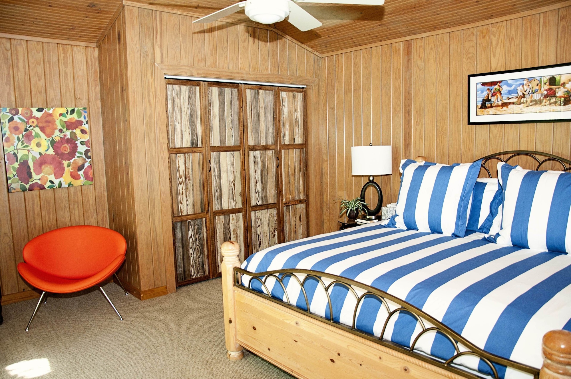 Superior, Cabana, Cabin, Futon Bed, King Bed, Pool View, Pool Side, Private Bathroom