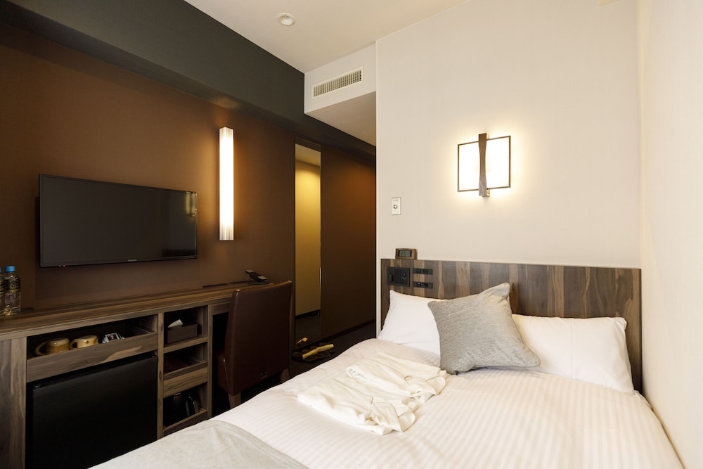 President Hotel Hakata 11/66