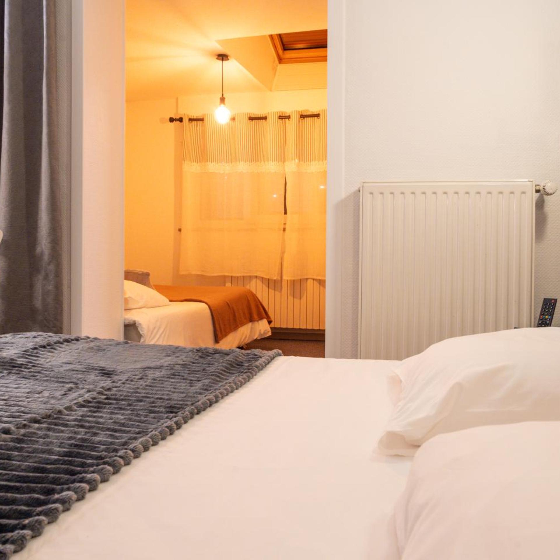 HOTEL LES SAPINS 4/24