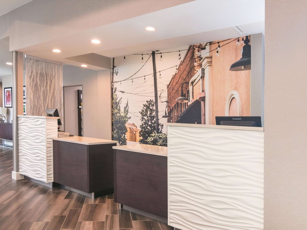 La Quinta Inn & Suites by Wyndham Atlanta Conyers 9/46