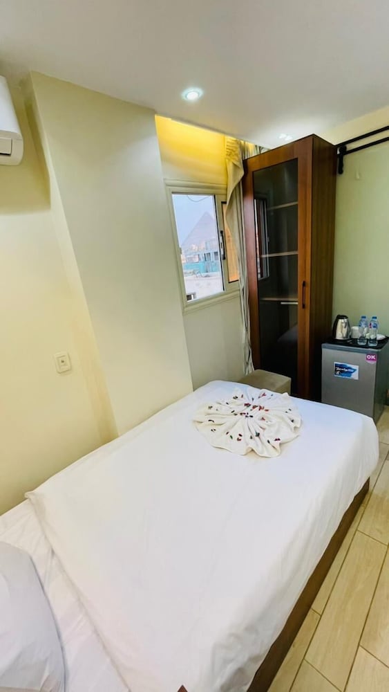 Pyramids Residence Guest House 13/50