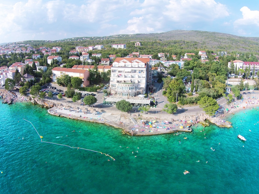 Hotel Marina 7/51