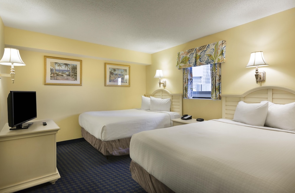 Ocean Reef Resort 18/85