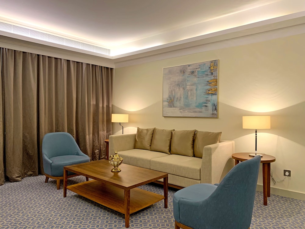 Aqua Vista Bahrain 40/54