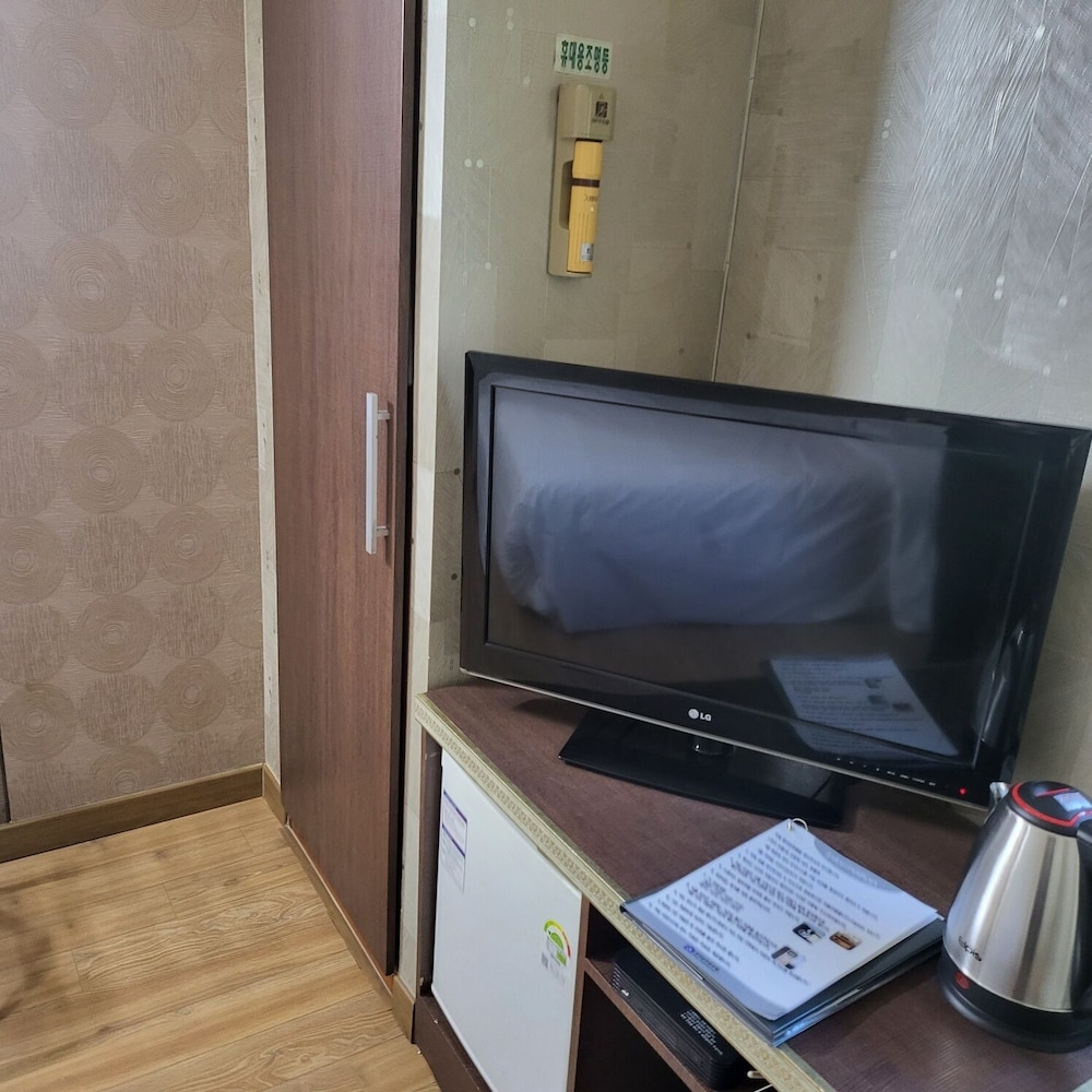 Dongdaemun Hotel 11/50