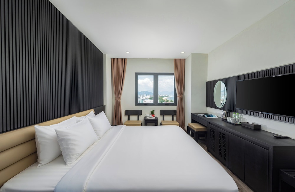 DELUXE, DOUBLE BED, OCEAN VIEW