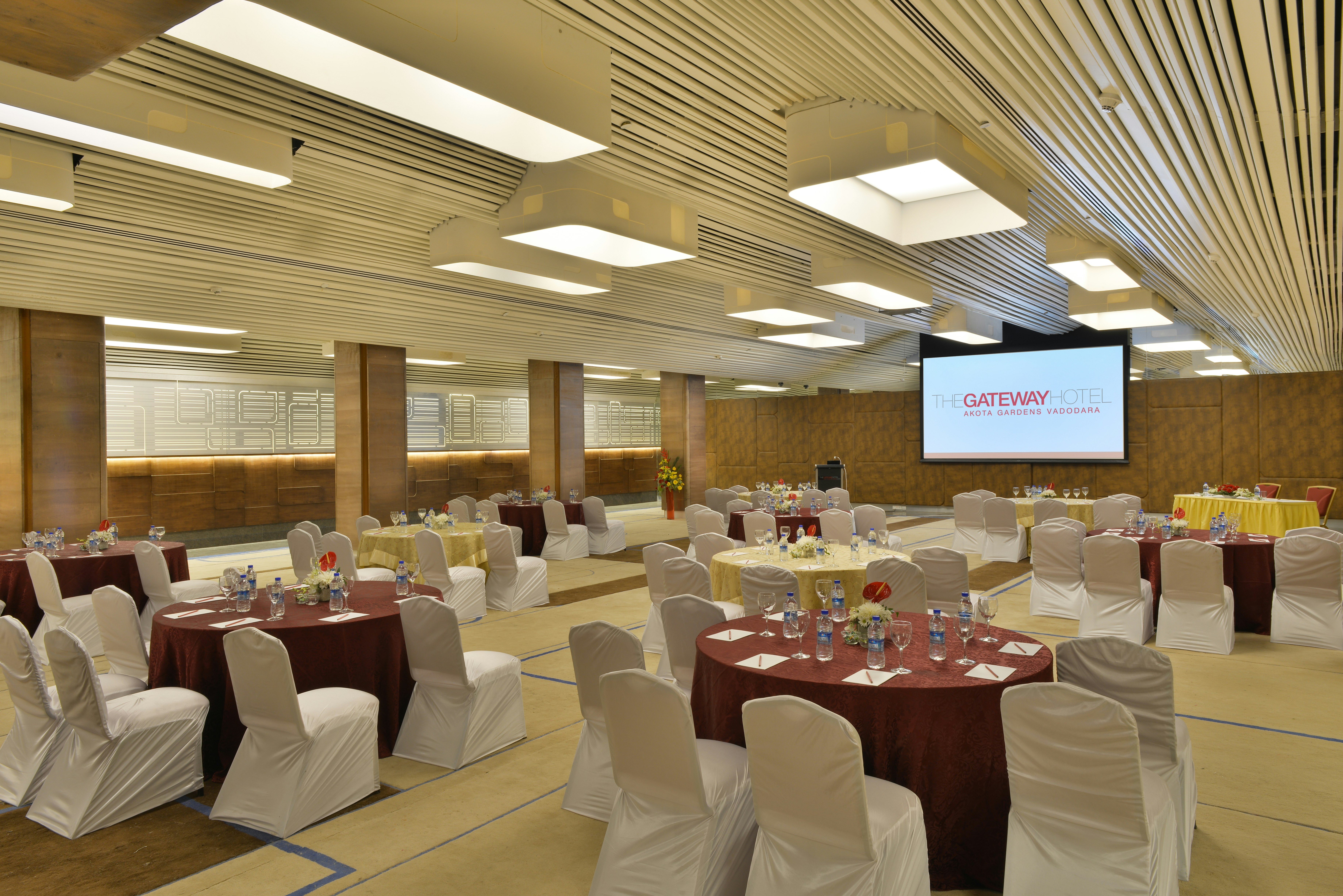 Vivanta Vadodara 33/38