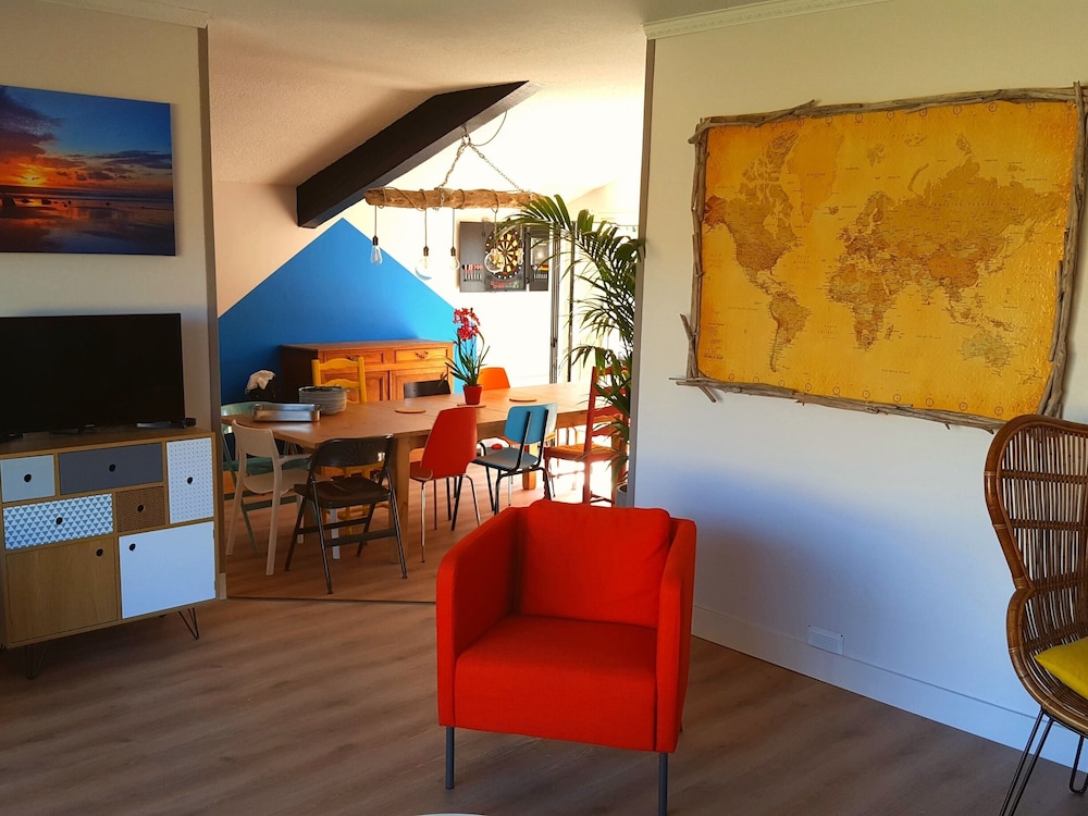 La Maison Bisca - Hostel 30/50