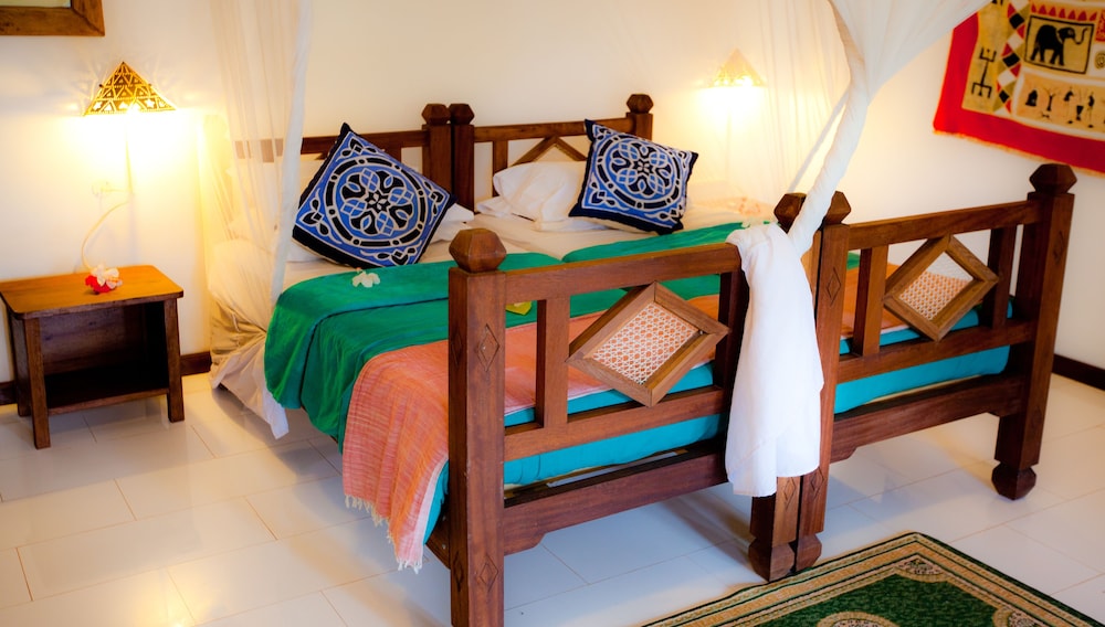 Flame Tree Cottages 39/59