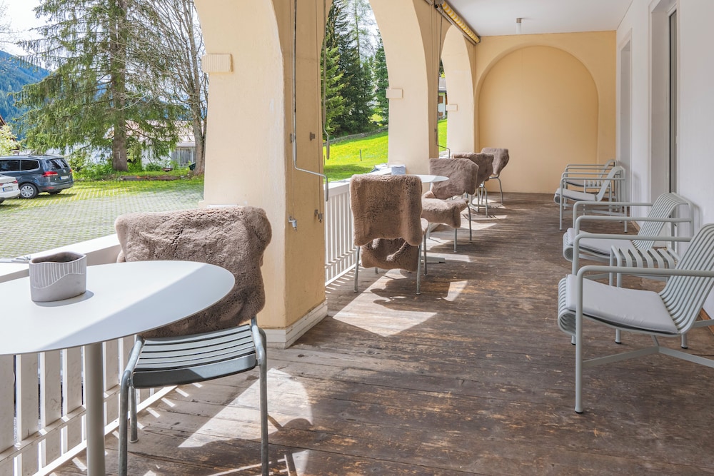 Davos Youthpalace 43/62