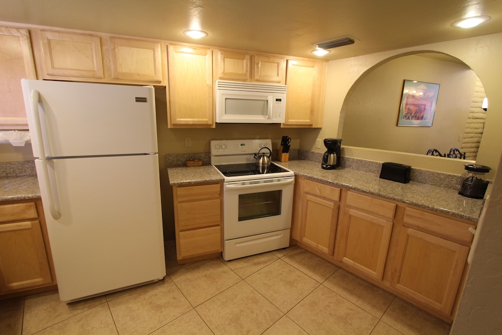 Villas of Sedona, a VRI resort 9/66