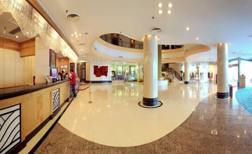 Metro Park Jinghua Yangzhou 8/58