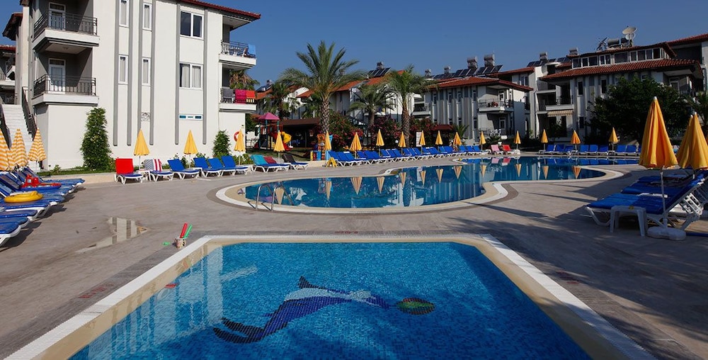 Sunlight Garden Hotel 19/20